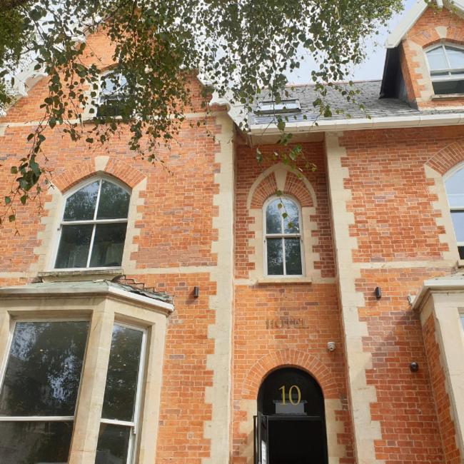 The Spires Serviced Apartments Cardiff Exterior foto